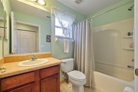 House in Ocala, Florida 3 bedrooms, 146.41 sq.m. № 1911575 - photo 16