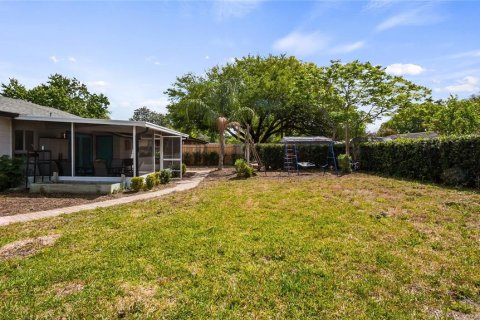 Villa ou maison à vendre à Ocoee, Floride: 2 chambres, 93.65 m2 № 2142206 - photo 15