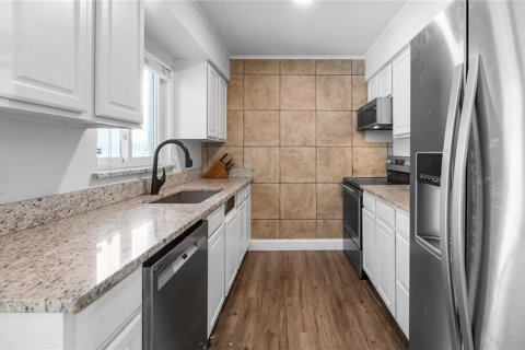Villa ou maison à vendre à Ocoee, Floride: 2 chambres, 93.65 m2 № 2142206 - photo 3