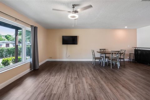 Villa ou maison à vendre à Ocoee, Floride: 2 chambres, 93.65 m2 № 2142206 - photo 6