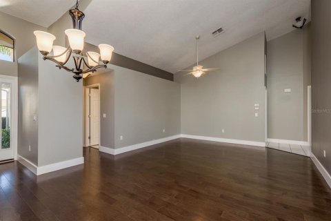 House in New Port Richey, Florida 2 bedrooms, 155.33 sq.m. № 2223062 - photo 7