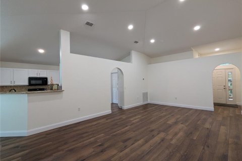 House in Alachua, Florida 4 bedrooms, 173.54 sq.m. № 2399327 - photo 20