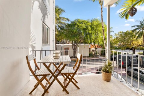 Copropriété à louer à Miami Beach, Floride: 43.66 m2 № 2316025 - photo 4