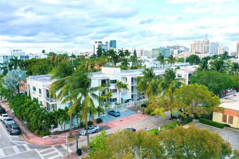 Copropriété à louer à Miami Beach, Floride: 43.66 m2 № 2316025 - photo 26