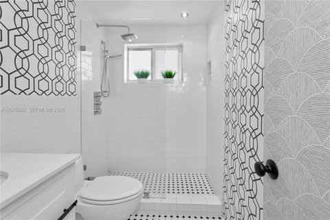Copropriété à louer à Miami Beach, Floride: 43.66 m2 № 2316025 - photo 8