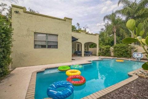 House in Orlando, Florida 3 bedrooms, 174.01 sq.m. № 1743380 - photo 15