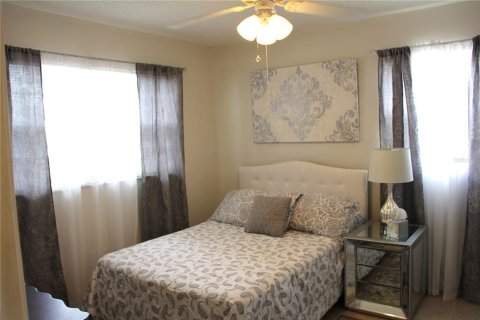 Copropriété à vendre à Port Charlotte, Floride: 2 chambres, 85.38 m2 № 2199533 - photo 22