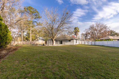 House in Alachua, Florida 3 bedrooms, 150.78 sq.m. № 1880471 - photo 28