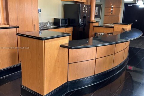 Купить кондоминиум в Авентура, Флорида 1 спальня, 77.67м2, № 2053614 - фото 17