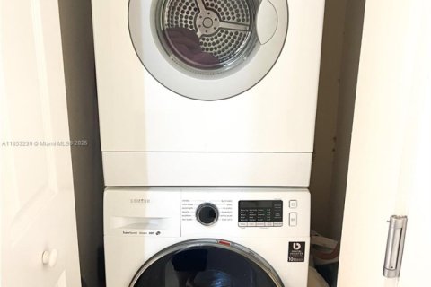 Купить кондоминиум в Авентура, Флорида 1 спальня, 77.67м2, № 2053614 - фото 9