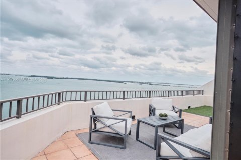 Купить кондоминиум в Майами, Флорида 2 спальни, 186.73м2, № 2023903 - фото 4