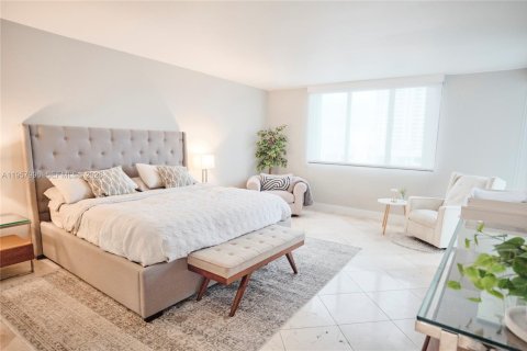 Купить кондоминиум в Майами, Флорида 2 спальни, 186.73м2, № 2023903 - фото 10