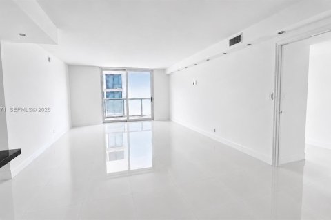 Copropriété à louer à Miami Beach, Floride: 2 chambres, 118.08 m2 № 2249338 - photo 8