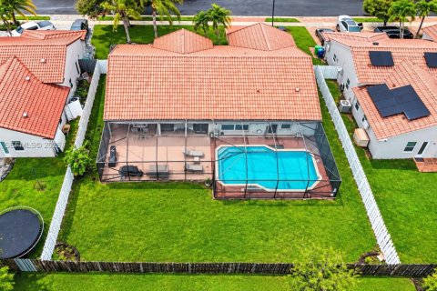 Villa ou maison à vendre à Sunrise, Floride: 3 chambres, 184.78 m2 № 2400587 - photo 29