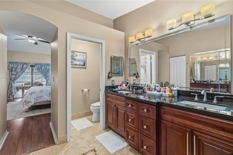 Villa ou maison à vendre à Sunrise, Floride: 3 chambres, 184.78 m2 № 2400587 - photo 17