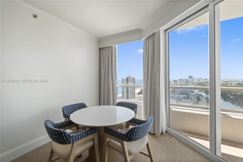 Condominio en venta en Miami Beach, Florida, 1 dormitorio, 93.09 m2 № 2154782 - foto 23