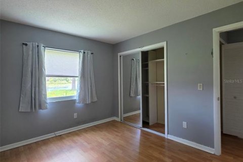 Casa en venta en Deltona, Florida, 4 dormitorios, 182.74 m2 № 2230099 - foto 20