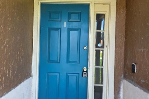 Casa en venta en Deltona, Florida, 4 dormitorios, 182.74 m2 № 2230099 - foto 4