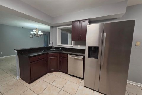 Casa en venta en Deltona, Florida, 4 dormitorios, 182.74 m2 № 2230099 - foto 14