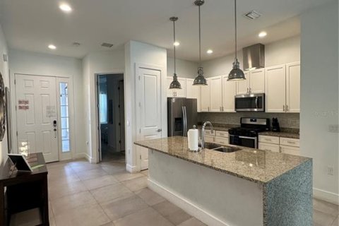Adosado en alquiler en Kissimmee, Florida, 3 dormitorios, 155.89 m2 № 1557673 - foto 7