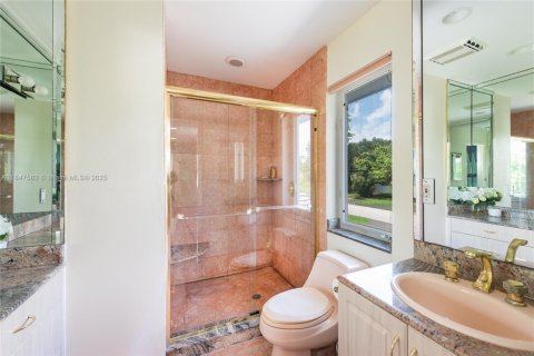 Casa en venta en Pinecrest, Florida, 5 dormitorios, 371.7 m2 № 1847689 - foto 22