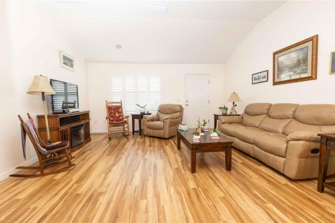 Villa ou maison à vendre à The Villages, Floride: 2 chambres, 115.94 m2 № 2291462 - photo 4