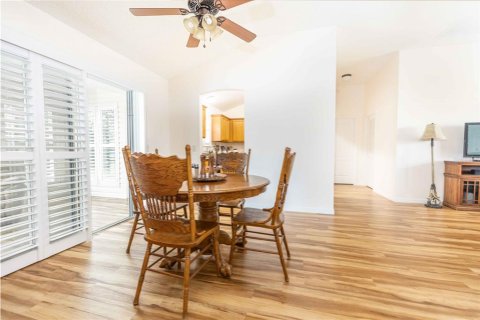 Villa ou maison à vendre à The Villages, Floride: 2 chambres, 115.94 m2 № 2291462 - photo 8