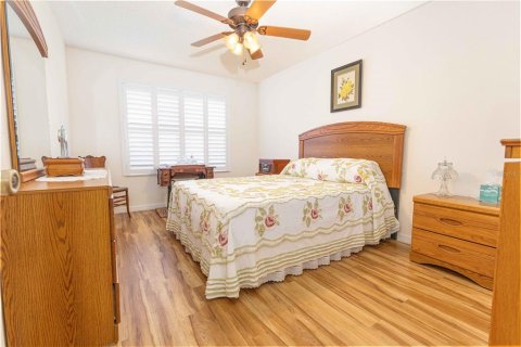 Villa ou maison à vendre à The Villages, Floride: 2 chambres, 115.94 m2 № 2291462 - photo 19