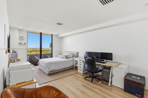 Купить кондоминиум в Ки-Бискейн, Флорида 4 спальни, 290.51м2, № 2058922 - фото 17