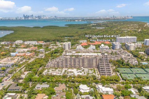 Купить кондоминиум в Ки-Бискейн, Флорида 4 спальни, 290.51м2, № 2058922 - фото 29