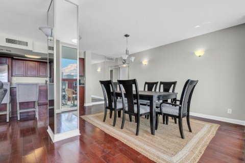 Купить кондоминиум в Холливуд, Флорида 3 комнаты, 116.31м2, № 2087208 - фото 6