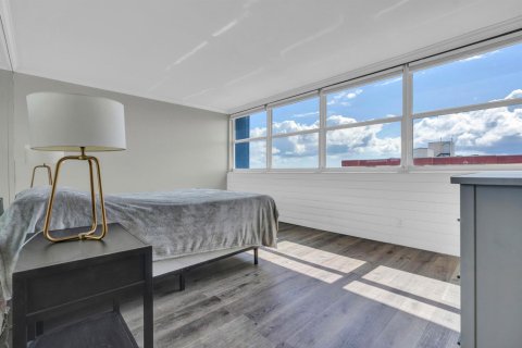 Купить кондоминиум в Холливуд, Флорида 3 комнаты, 116.31м2, № 2087208 - фото 17