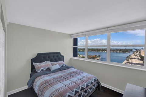 Купить кондоминиум в Холливуд, Флорида 3 комнаты, 116.31м2, № 2087208 - фото 16