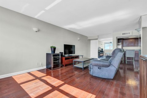 Купить кондоминиум в Холливуд, Флорида 3 комнаты, 116.31м2, № 2087208 - фото 5