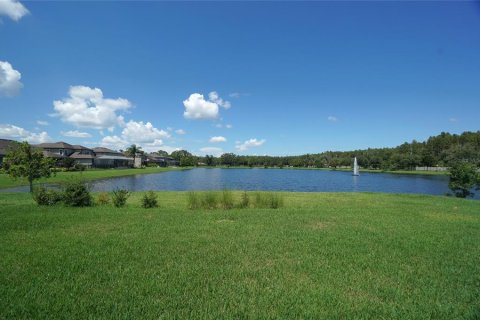 Снять в аренду виллу или дом в Лутц, Флорида 4 спальни, 394.28м2, № 1910206 - фото 4