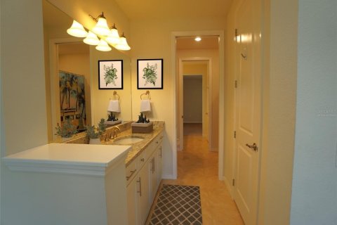 Снять в аренду виллу или дом в Лутц, Флорида 4 спальни, 394.28м2, № 1910206 - фото 17