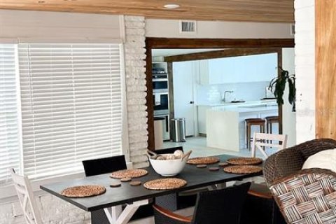Villa ou maison à vendre à Bradenton, Floride: 4 chambres, 324.88 m2 № 1917564 - photo 14