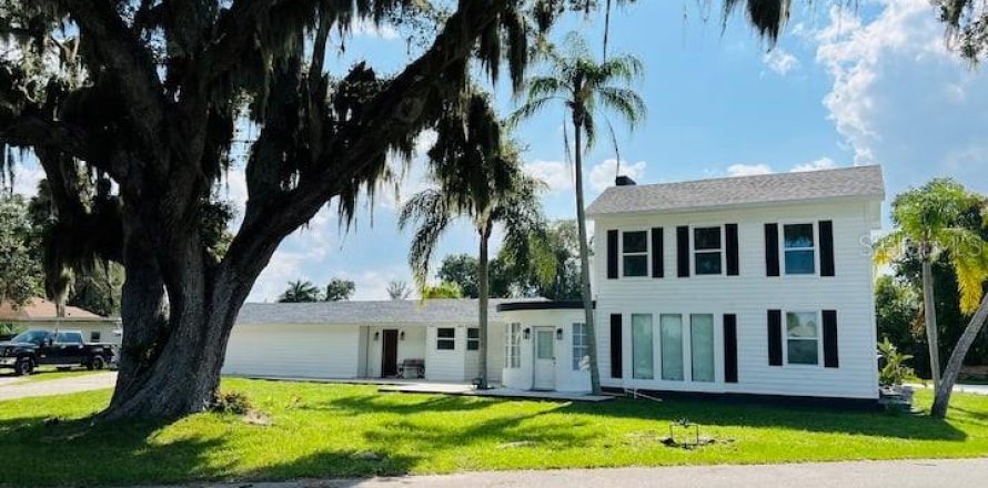 Villa ou maison à Bradenton, Floride 4 chambres, 324.88 m2 № 1917564