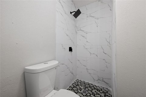 Casa en venta en Mount Dora, Florida, 4 dormitorios, 154.59 m2 № 2267073 - foto 29