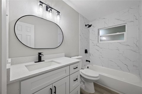 Casa en venta en Mount Dora, Florida, 4 dormitorios, 154.59 m2 № 2267073 - foto 20