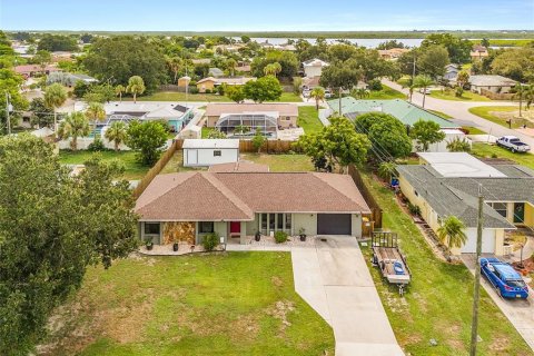 Villa ou maison à vendre à Punta Gorda, Floride: 3 chambres, 138.42 m2 № 2235645 - photo 24