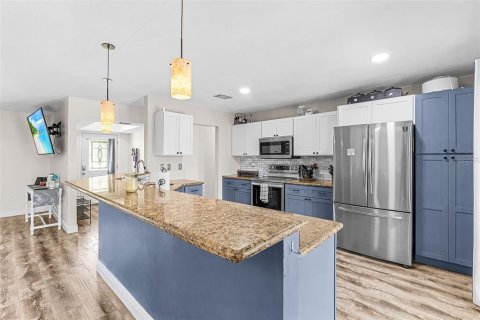 Villa ou maison à vendre à Punta Gorda, Floride: 3 chambres, 138.42 m2 № 2235645 - photo 5