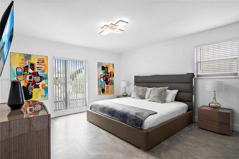 Villa ou maison à louer à Hollywood, Floride: 8 chambres, 463.58 m2 № 2194489 - photo 27