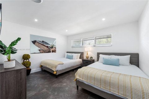 Villa ou maison à louer à Hollywood, Floride: 8 chambres, 463.58 m2 № 2194489 - photo 21