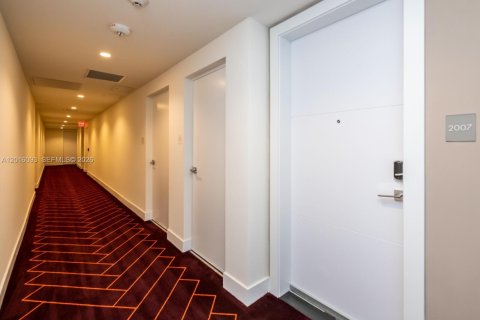 Copropriété à louer à Sunrise, Floride: 2 chambres, 95.97 m2 № 2087623 - photo 4