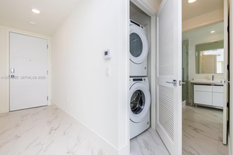 Copropriété à louer à Sunrise, Floride: 2 chambres, 95.97 m2 № 2087623 - photo 15