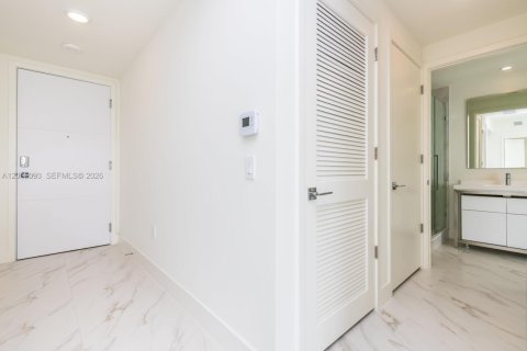Copropriété à louer à Sunrise, Floride: 2 chambres, 95.97 m2 № 2087623 - photo 14