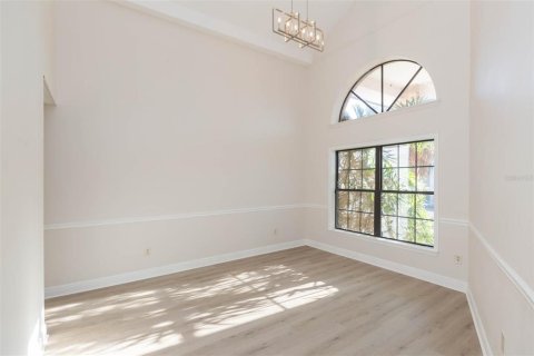 House in Apollo Beach, Florida 4 bedrooms, 276.29 sq.m. № 1564690 - photo 6