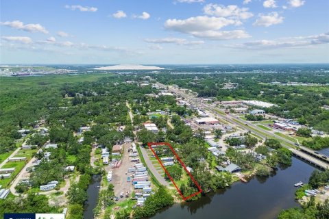 Terreno en venta en Gibsonton, Florida № 1824539 - foto 1