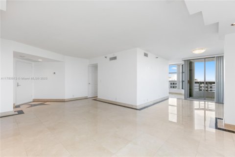Copropriété à vendre à Aventura, Floride: 2 chambres, 126.44 m2 № 1627424 - photo 9